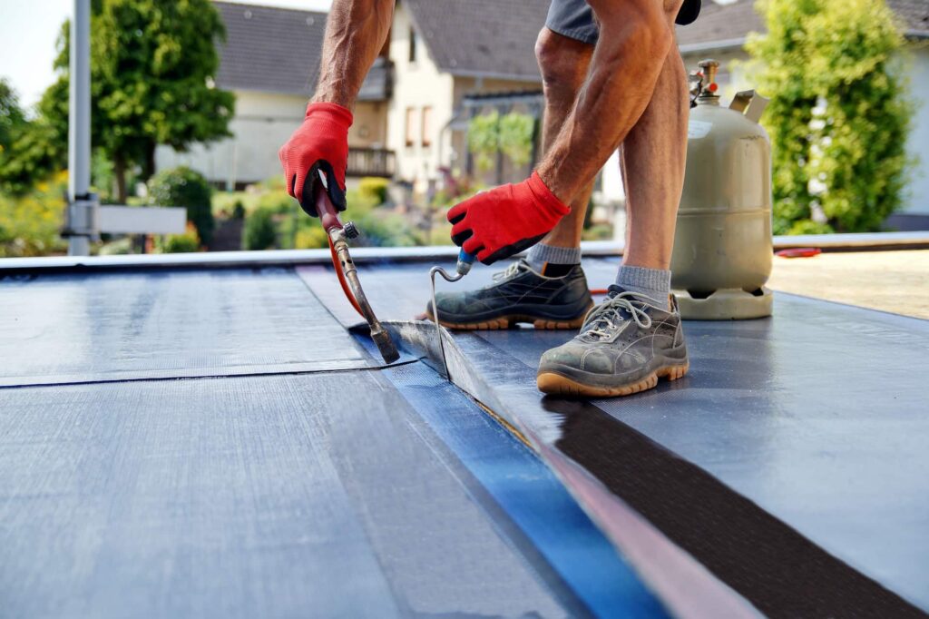 Flat roof repairs Fleet